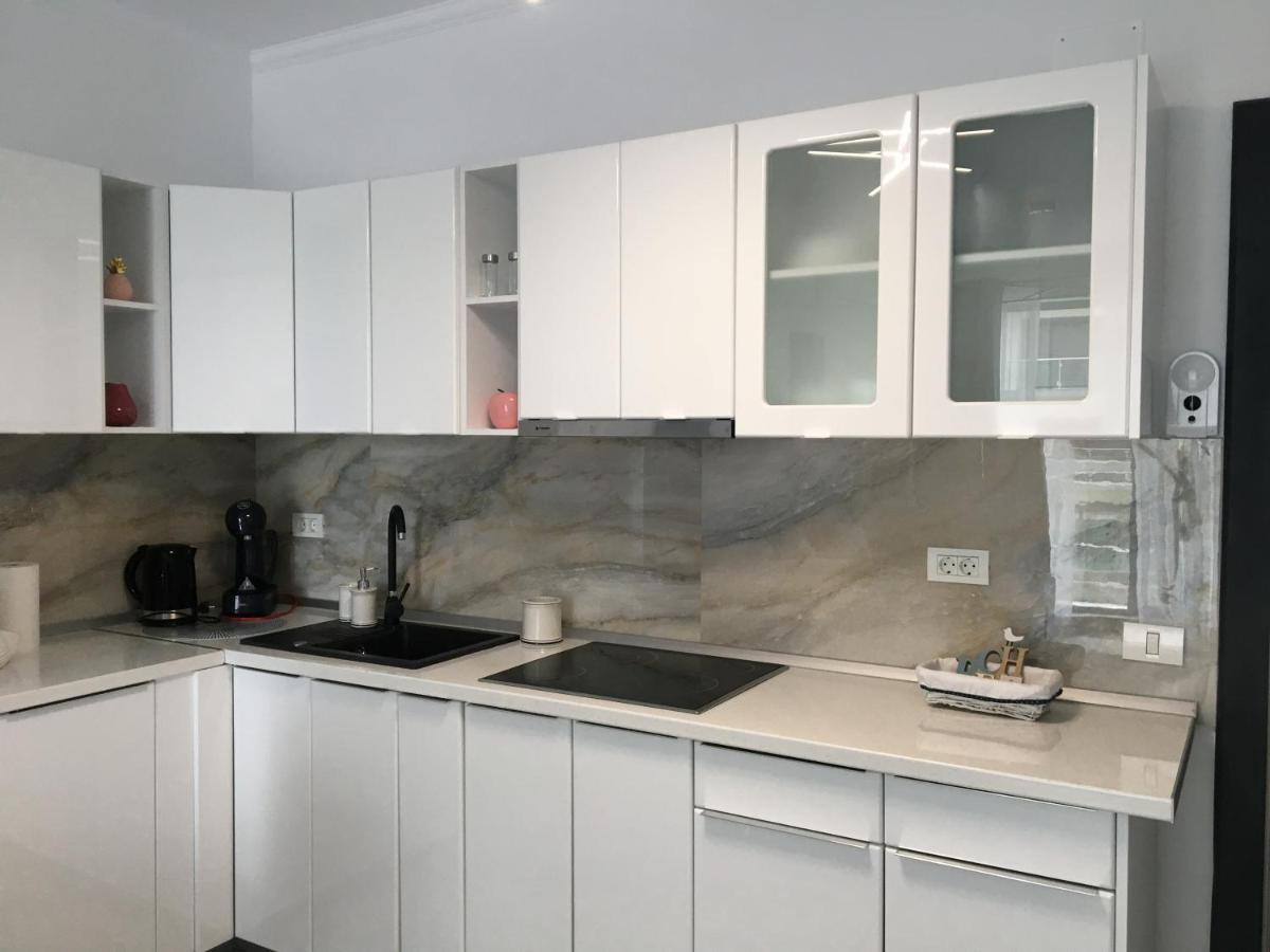 Lotus Blue Apartment มามายา ภายนอก รูปภาพ