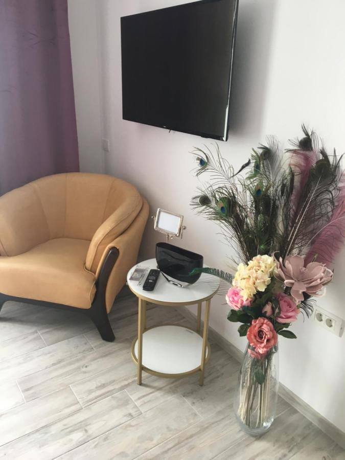 Lotus Blue Apartment มามายา ภายนอก รูปภาพ