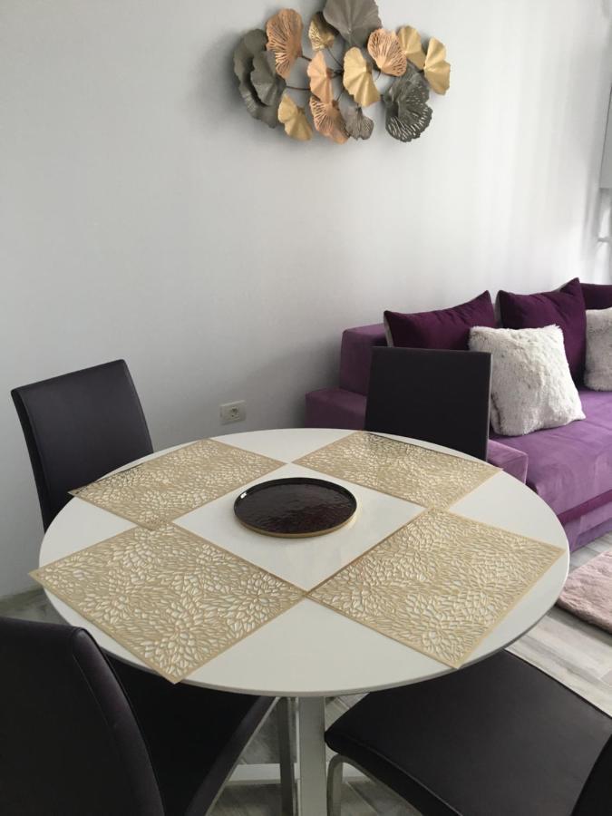 Lotus Blue Apartment มามายา ภายนอก รูปภาพ